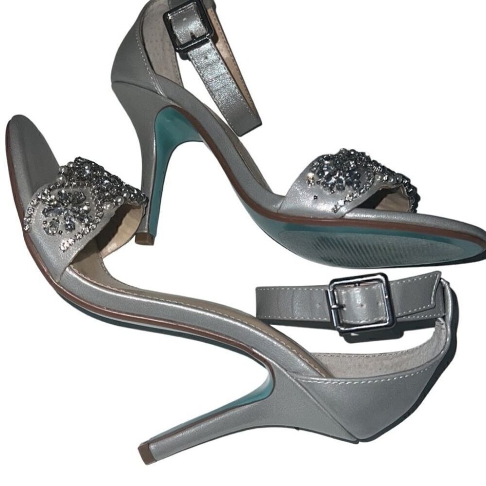 Betsey Johnson Juno Silver Embellished Beaded High Heels Size 6.5 - Picture 12 of 13